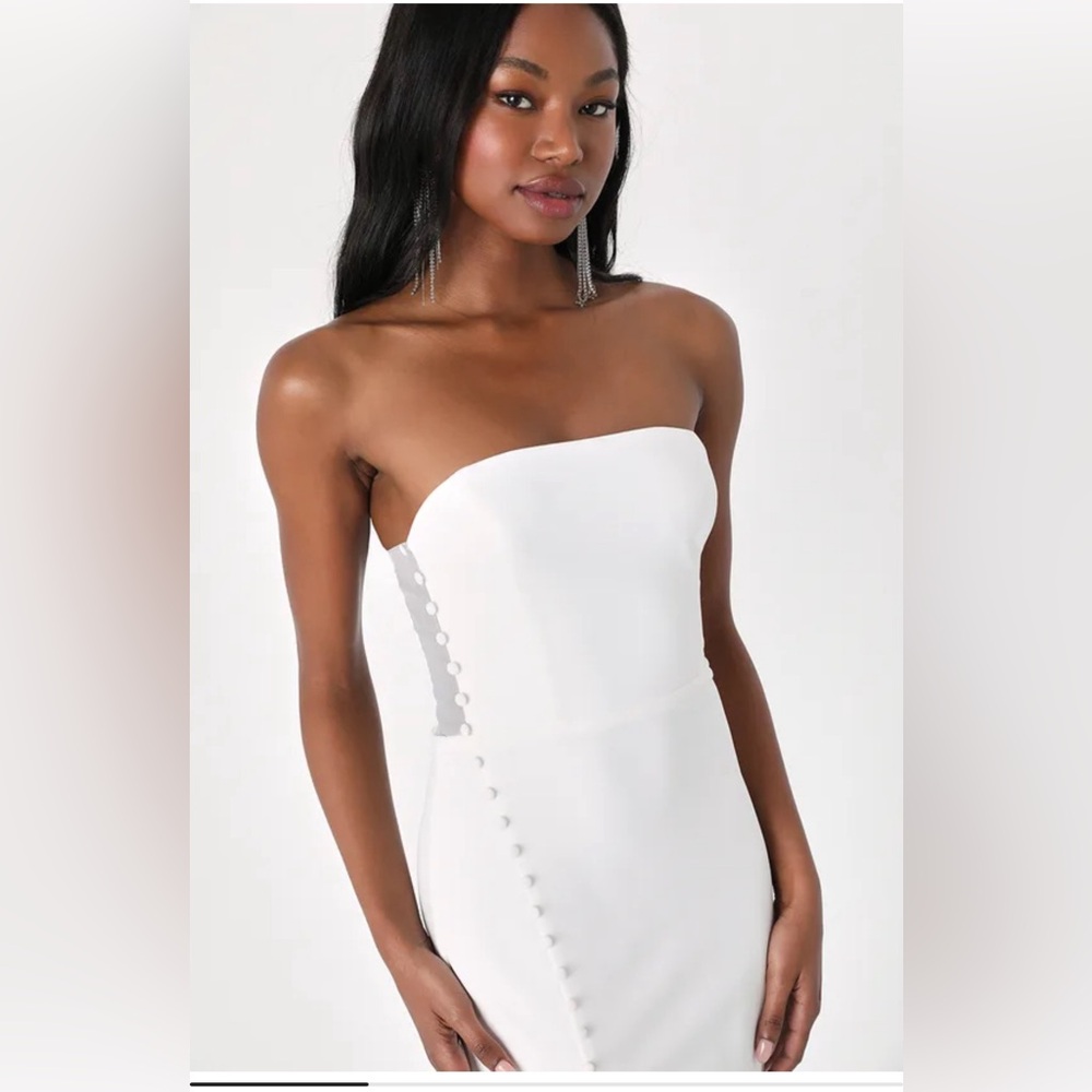 Lulus white dress with button detail